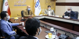 میزگرد ارتقای کیفیت ‌‌پایان‌نامه‌های دانشجویی برگزار شد.