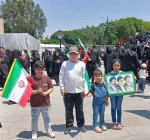 حضور چشمگیر کودکان و خردسالان در مراسم وداع و عزاداری رهبر شهید انقلاب 3