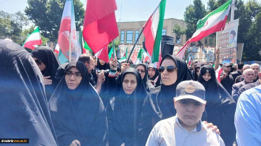 مراسم باشکوه وداع و‌عزاداری برای رهبر شهید انقلاب قائد امت اسلامی 3